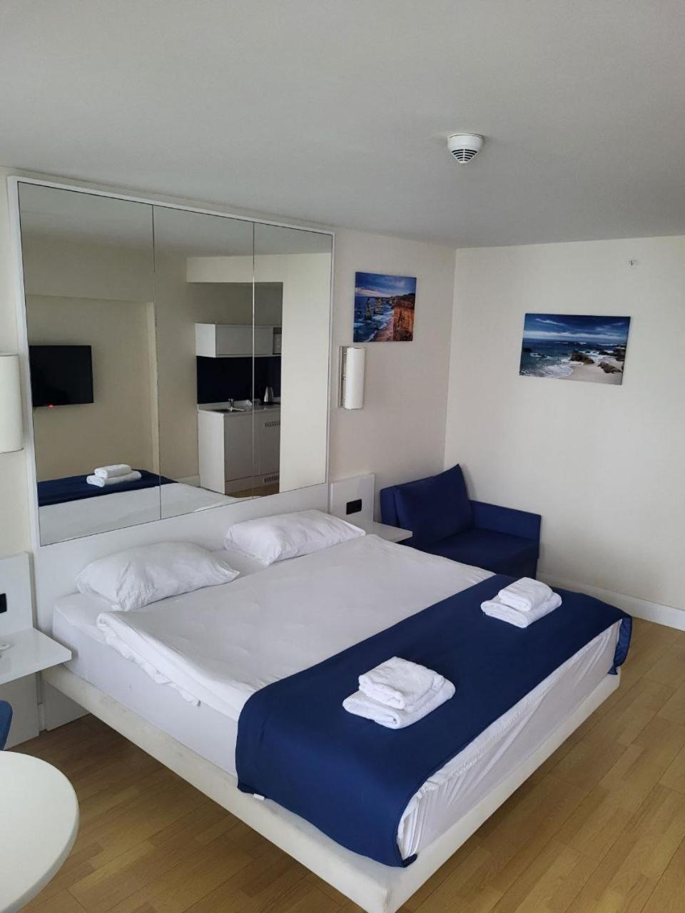 Orbi Apartments С Прекрасным Видом Батуми Екстериор снимка