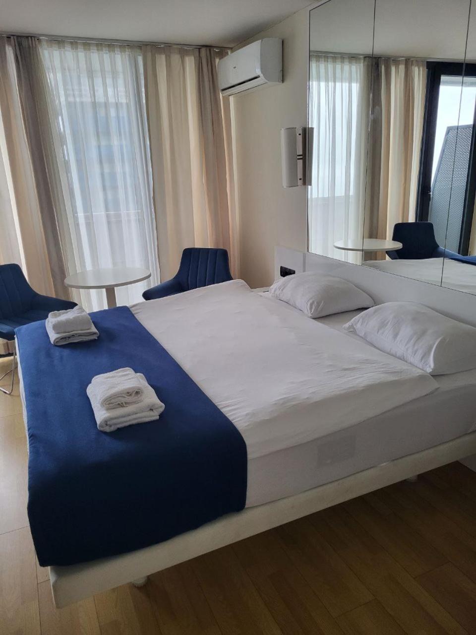 Orbi Apartments С Прекрасным Видом Батуми Екстериор снимка